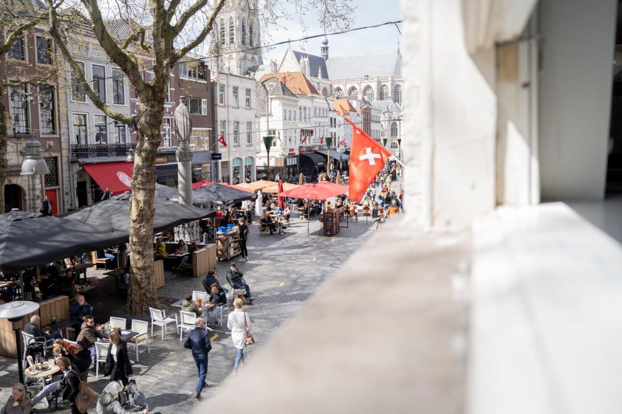 Ginny'S Studio Op De Grote Markt بريدا المظهر الخارجي الصورة